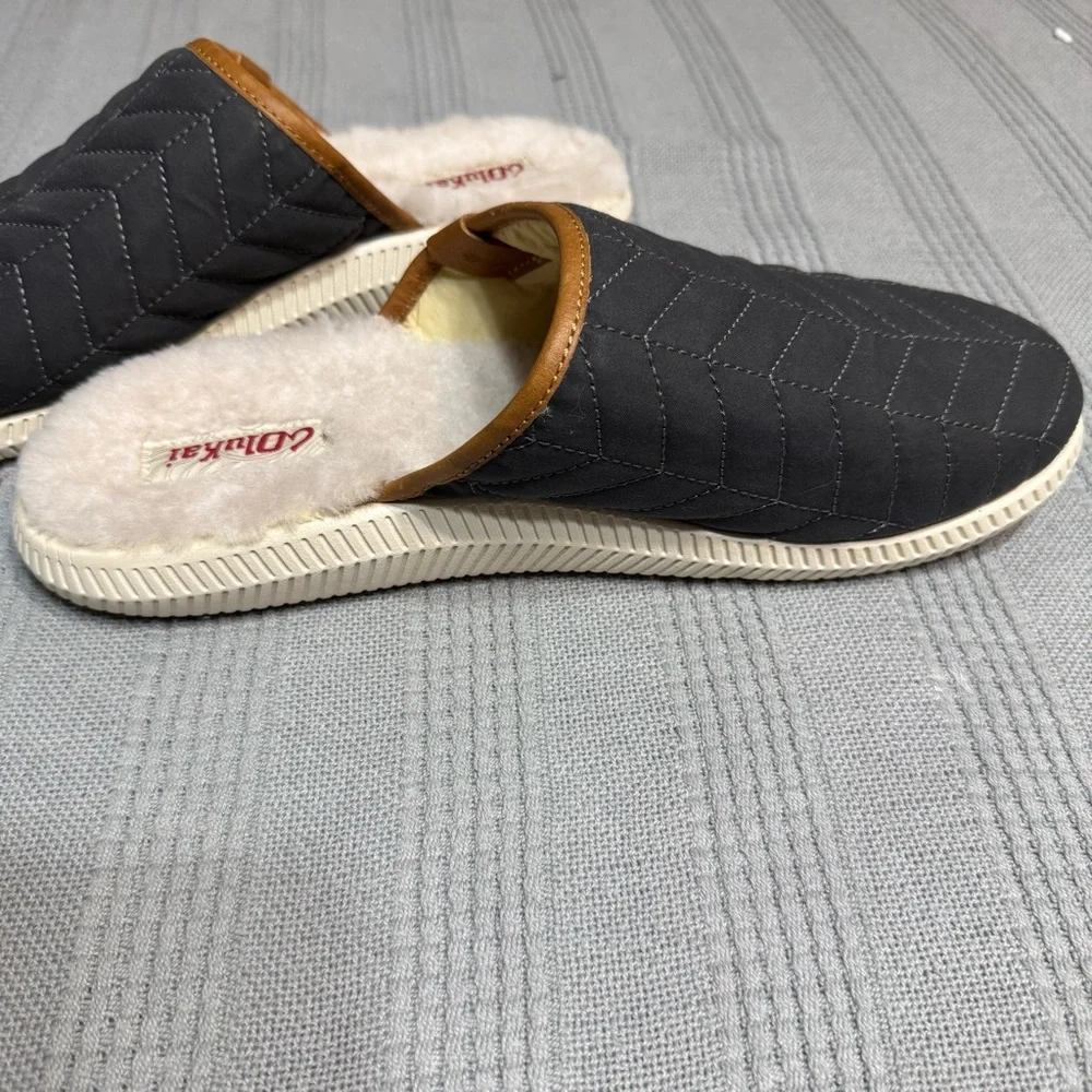 Men's OluKai MUA-M Sandals in Color Shadow and Bone Sz 11